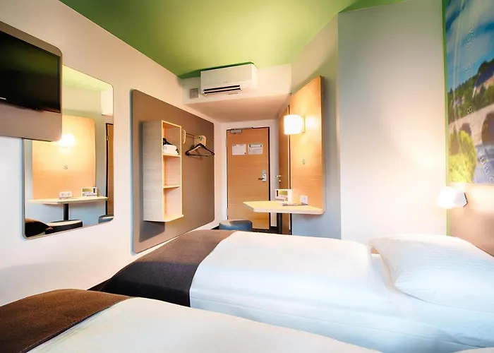 B&B Hotel Wetzlar 3* 베츨러